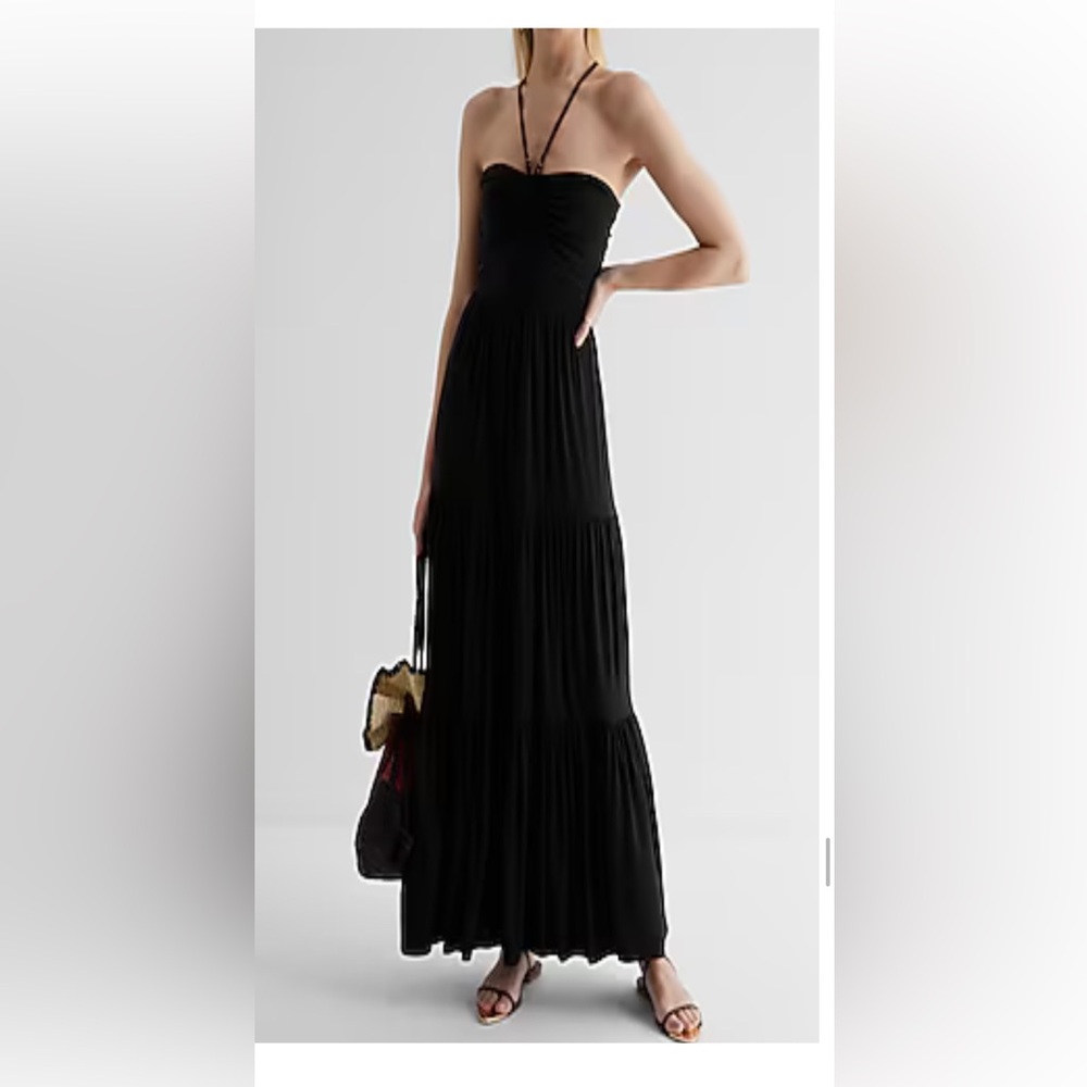 Black Halter Maxi Dress Vacation Vibes? This Piece‎ Belongs in Your Suitcase
